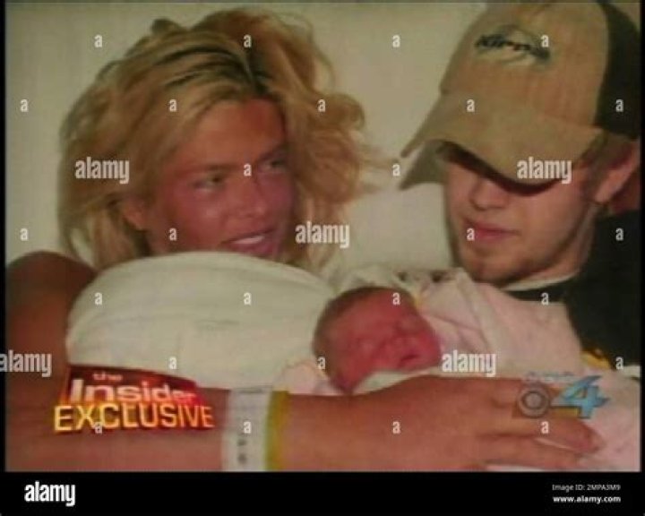 Anna Nicole Smith Son Death, What Happened To Him? Family
