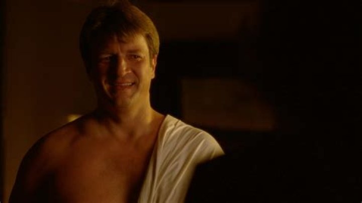 ausCAPS Nathan Fillion shirtless in Castle 501 "After The Storm"