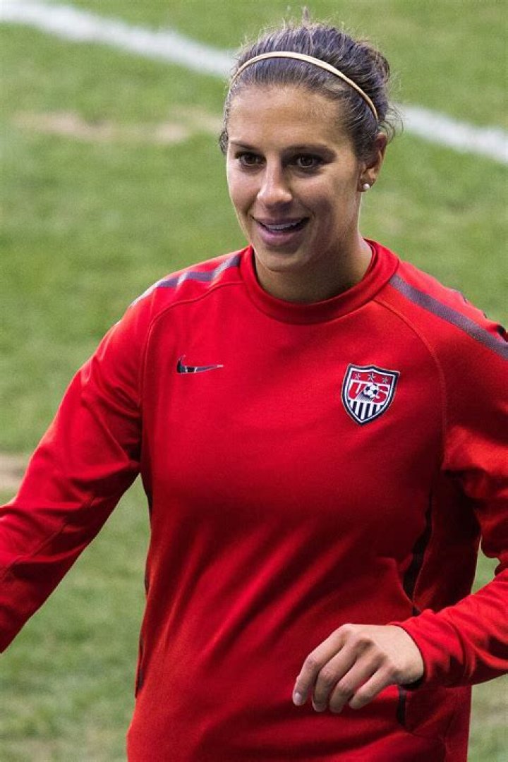 Carli Lloyd ties the knot with longtime love Brian Hollins on the