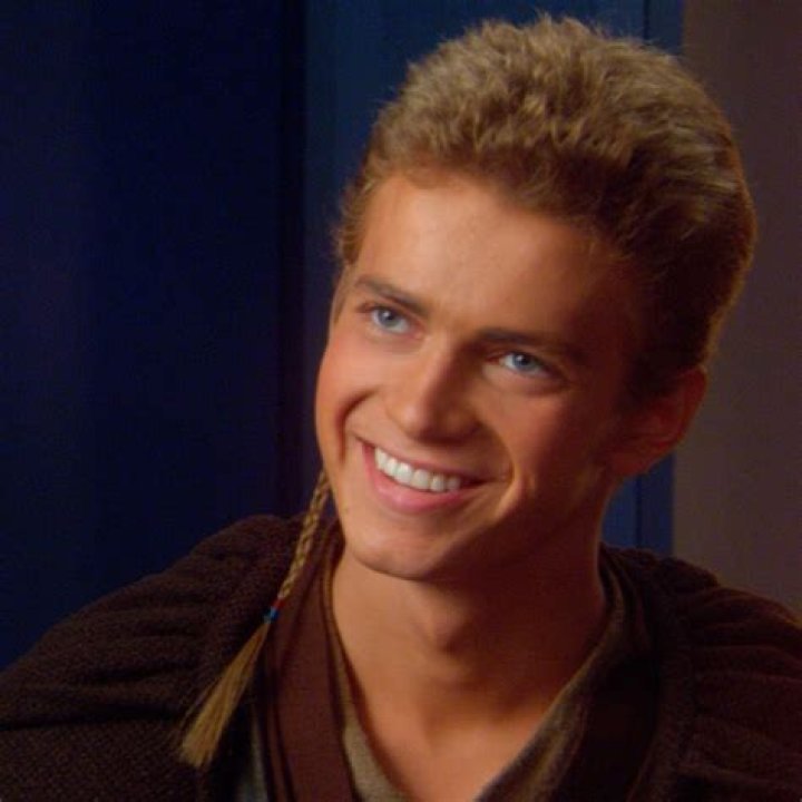 Hayden Christensen Looks Back on 'Star Wars Attack of the Clones' for