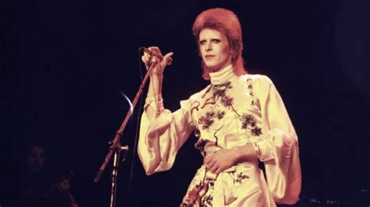 How David Bowie Sexually Liberated Us All