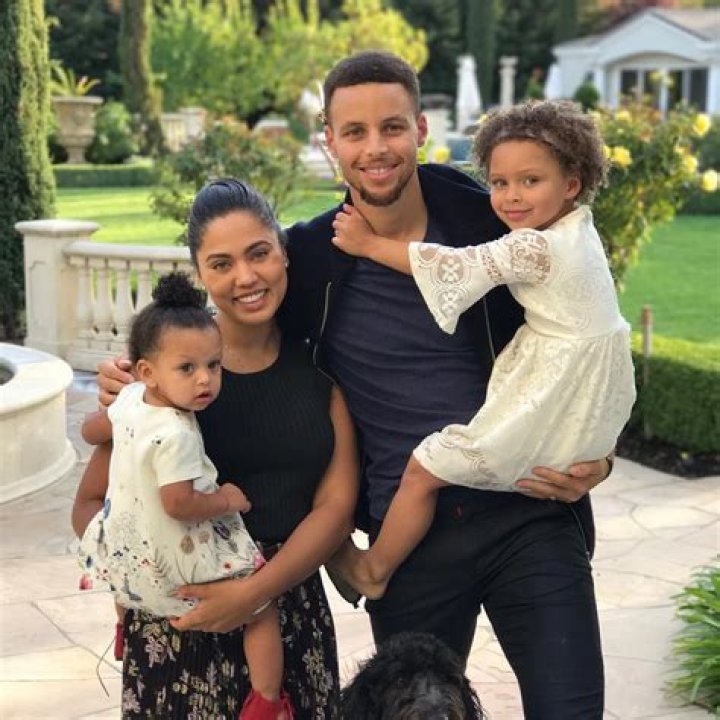 Image Stephencurrymomsonya076434083.jpg Nbafamily Wiki Fandom