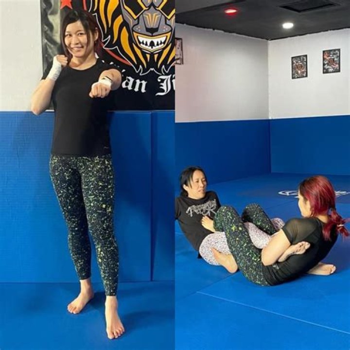Io Shirai Feet
