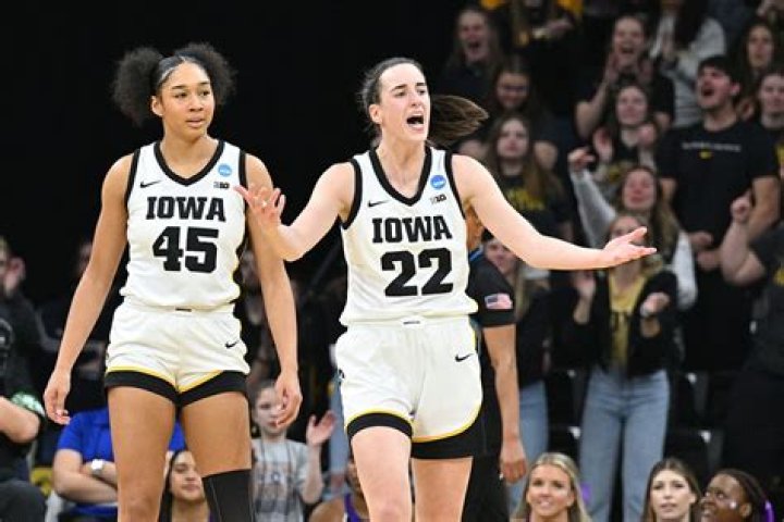 Iowa women’s basketball freshman Hannah Stuelke stresses importance of
