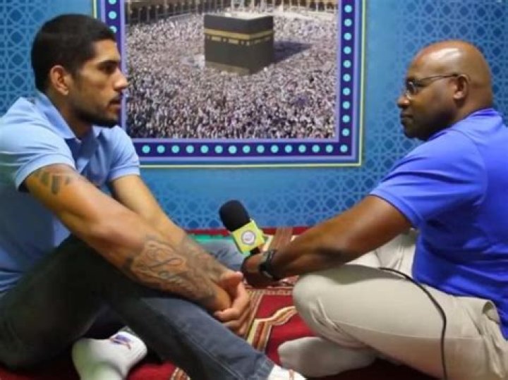 Is Alex Pereira Muslim?