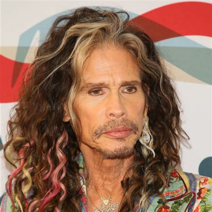 Is Steven Tyler's exwife Teresa Barrick is Still Single or Married