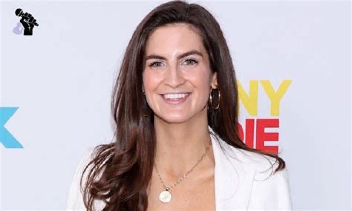Kaitlan Collins bio salary, net worth, parents, measurements