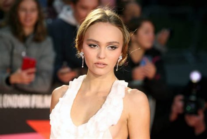 Lily Rose Depp Net Worth 2024 Wiki, Married, Family, Wedding, Salary