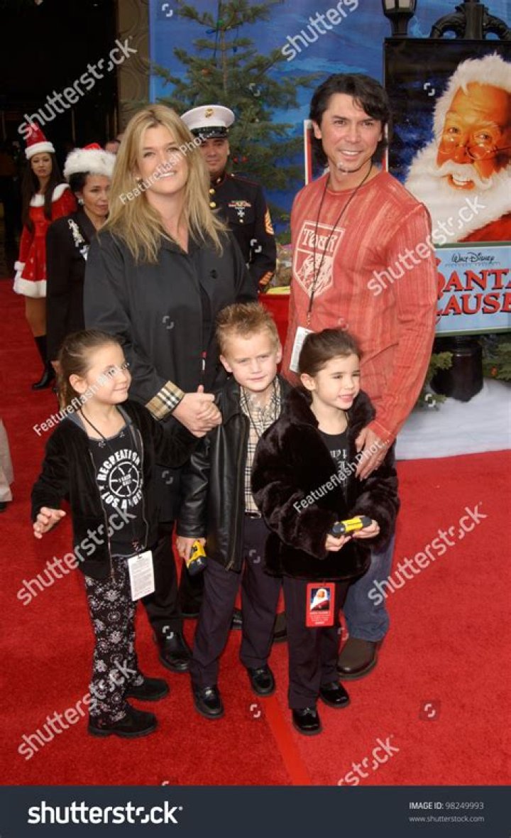 Lou Diamond Phillips Family
