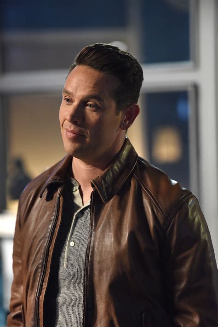 Lucifer Photo Kevin Alejandro 151 sur 398 AlloCiné