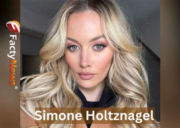 Simone Holtznagel Age, Height, Net Worth, Biography, Parents, Sisters