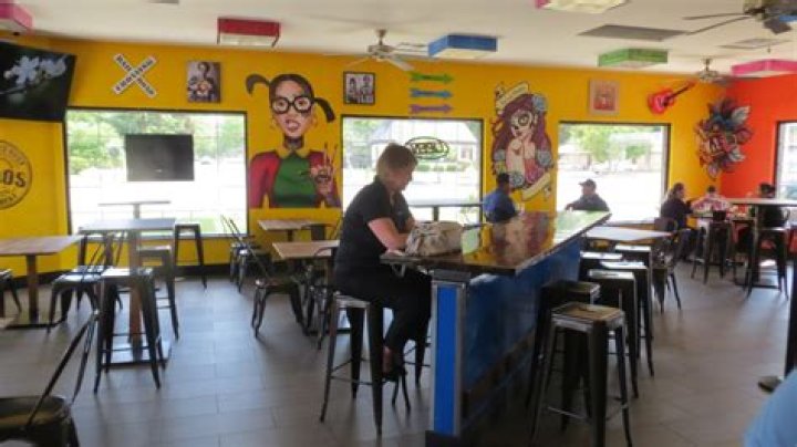 Streetstyle Mexican eatery opens at Advance retail development in