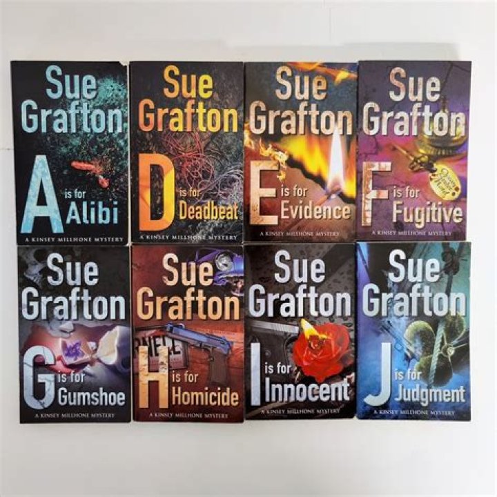 Sue Grafton's Bio Worth,Family,Husband,Ethnicity,Spouse