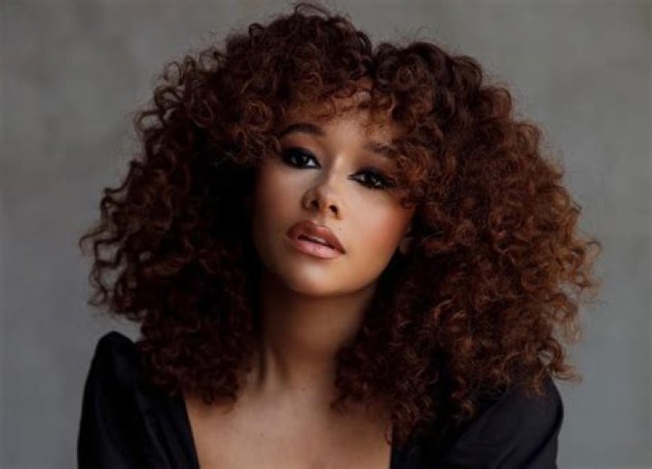 Talia Jackson's bio Age, ethnicity, parents, movies and TV shows