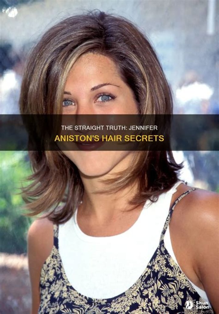 The Truth About Jennifer Aniston's Relationship With Her Parents