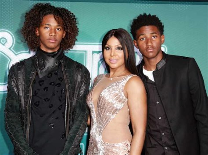 Toni Braxton Bio Age, Children, Husband, Broke, Movies, TV Shows, Net