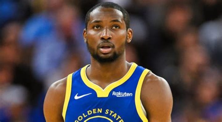 Warriors&rsquo; Kuminga keeps his poise, even while squaring off against LeBron