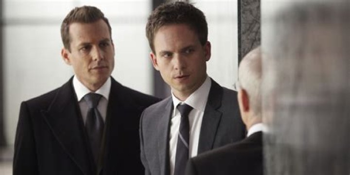 What Episode Does Mike Ross Get Out Of Prison? Endante