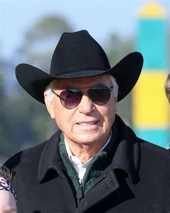 Who Is D. Wayne Lukas' Wife Laura Pinelli?